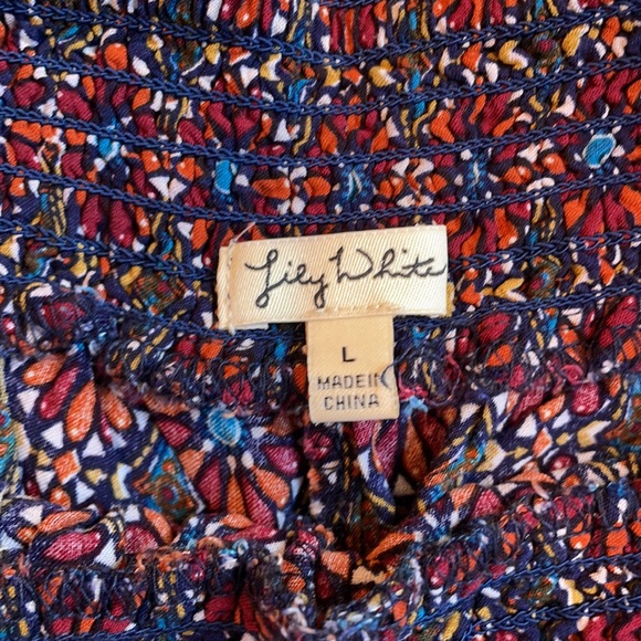 Patterned Shorts - Picture 3 of 3